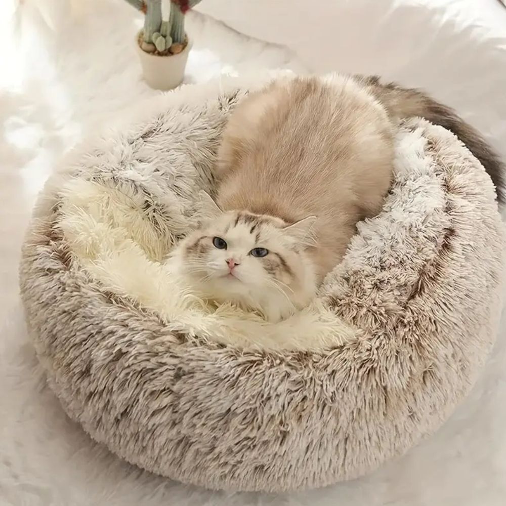 Catvera Hooded Faux Fur Pet Bed