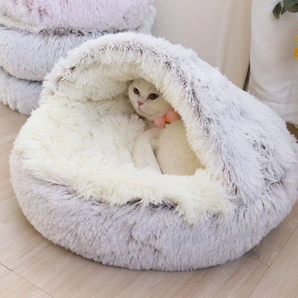Catvera Hooded Faux Fur Pet Bed