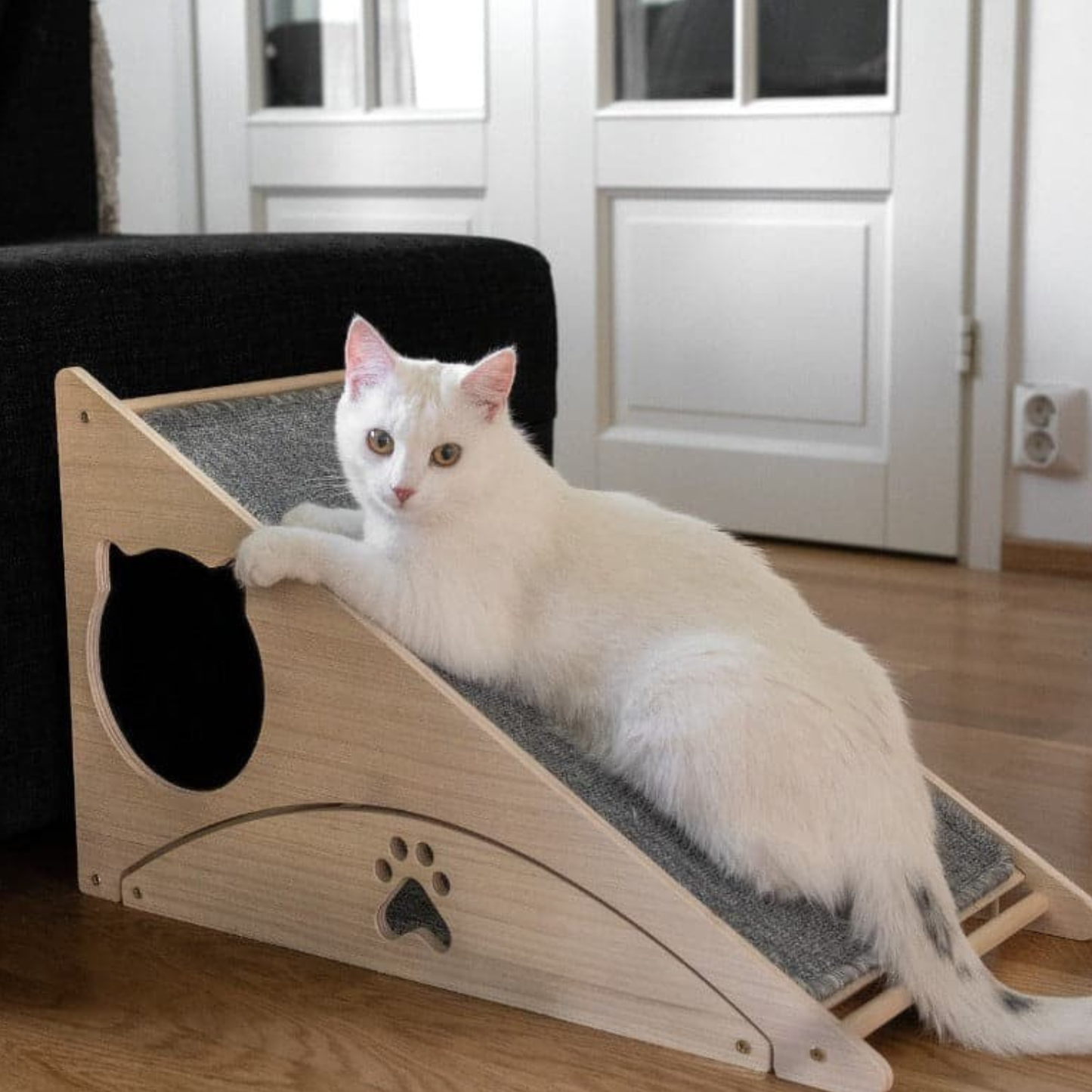 Catvera 3-in-1 Cat Scratch Ramp