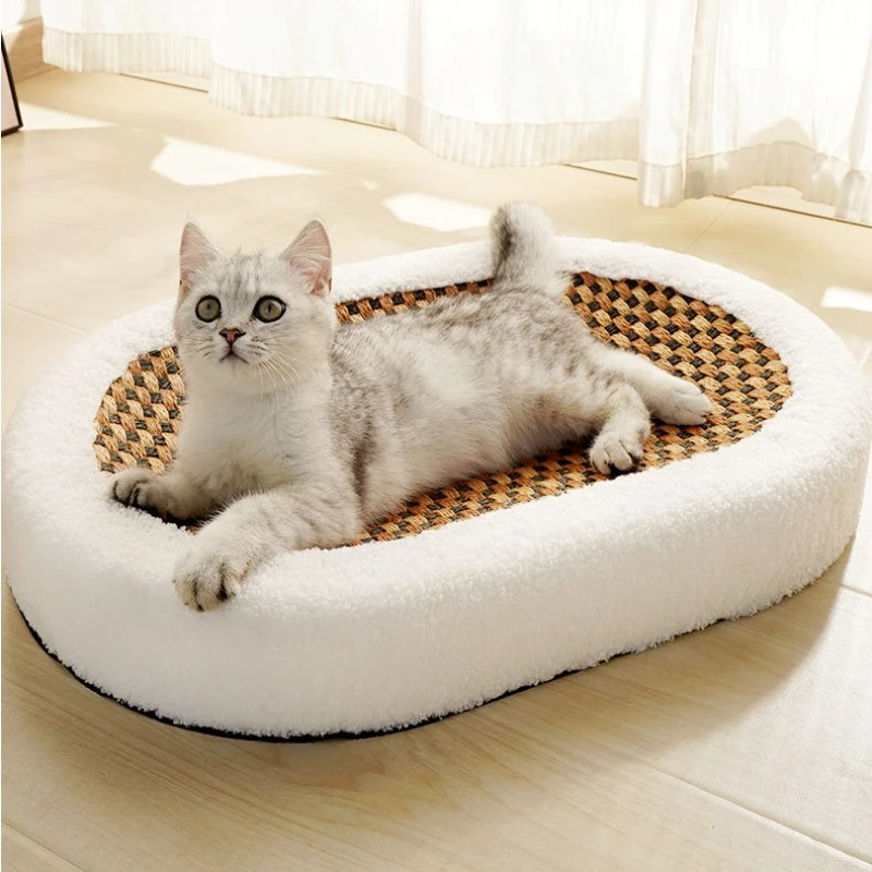 Catvera Plush Scratch Lounge Bed
