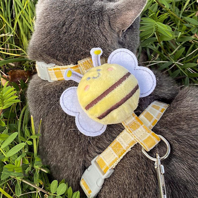Catvera Bee Harness Leash Set - Image 10|||PROMPT|||Original clean product image