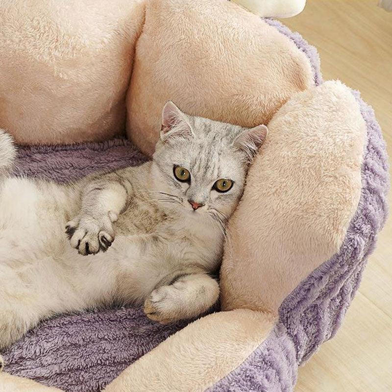 Catvera Cactus Fluffy Warm Cat Bed - Image 3|||PROMPT|||Original clean product image