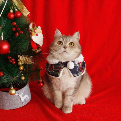 Catvera Christmas Holiday Cat Cape - Image 18|||PROMPT|||Original clean product image