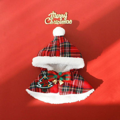 Catvera Christmas Holiday Cat Cape - Image 3|||PROMPT|||Original clean product image