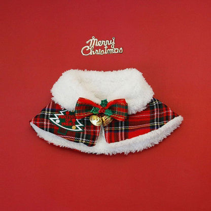 Catvera Christmas Holiday Cat Cape - Image 9|||PROMPT|||Original clean product image
