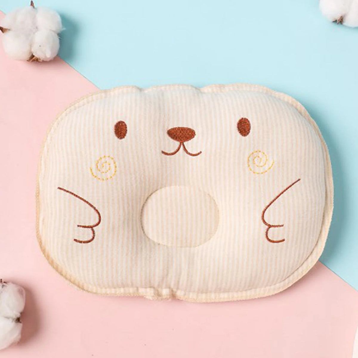 Catvera Cloud Sleep Pillow Bed - Image 3|||PROMPT|||Original clean product image