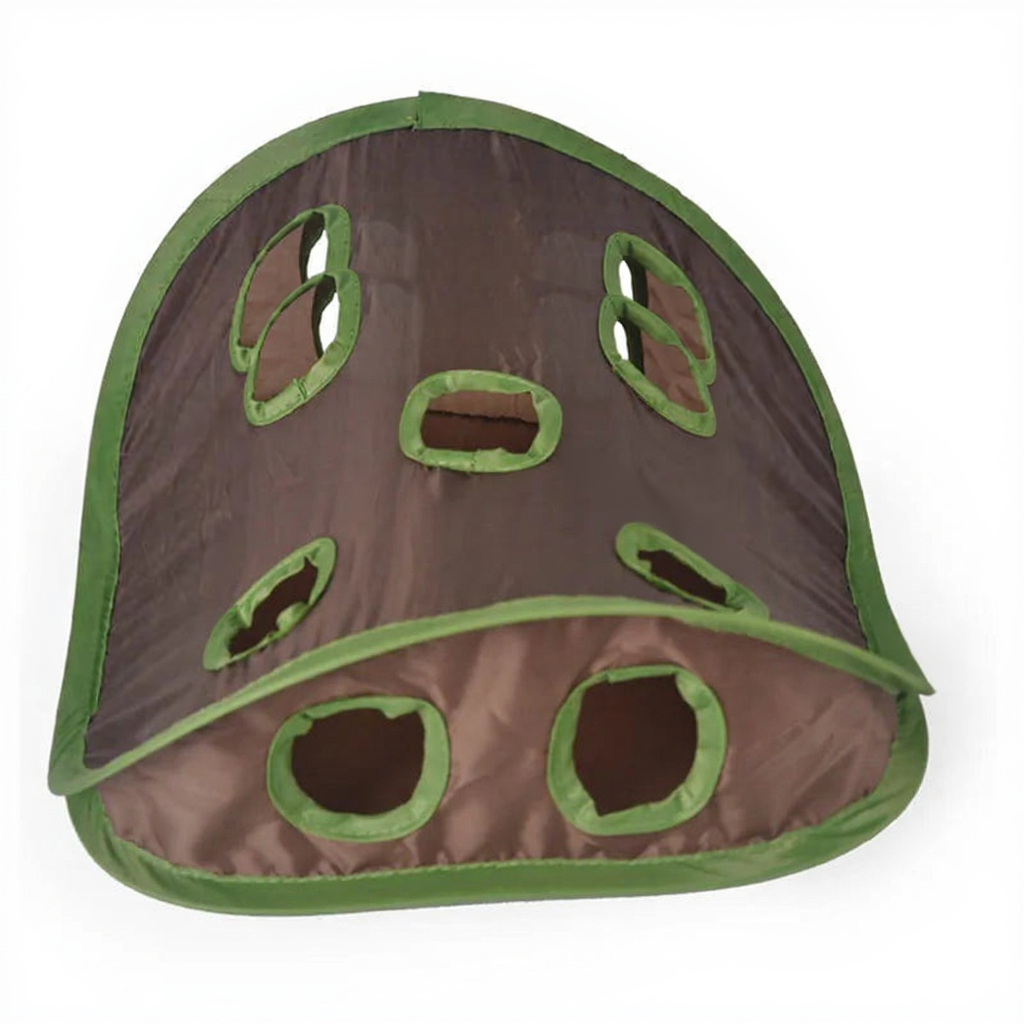 Catvera Collapsible Interactive Cat Tunnel - Image 17|||PROMPT|||Cleaned image. Original analysis: Found 1 brand name/logo tag on the right side of the product