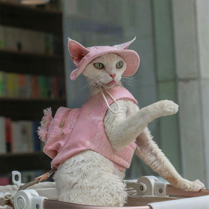 Catvera Cowboy Cat Harness Hat Set - Image 28|||PROMPT|||Cleaned image. Original analysis: found 1 text watermark 'MEWCATS' at the top left of the image