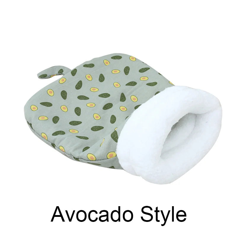 Catvera Cozy Tunnel Sleeping Bag - Image 11|||PROMPT|||Original clean product image