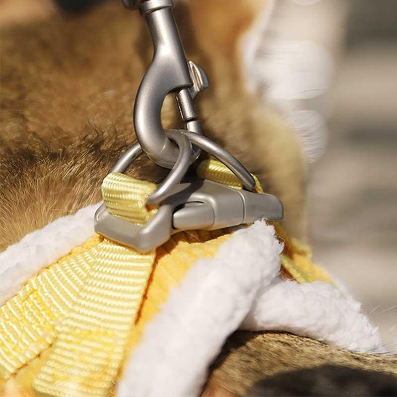 Catvera Escape Proof Cat Harness Vest - Image 15|||PROMPT|||Original clean product image