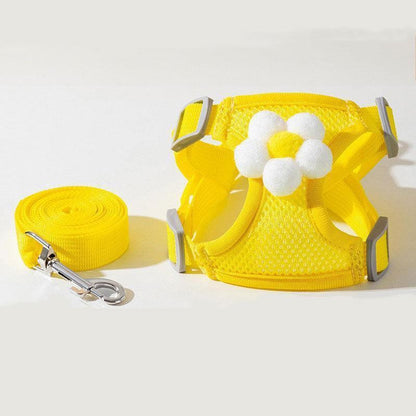 Catvera Floral Cat Harness Leash Set - Image 6|||PROMPT|||Original clean product image
