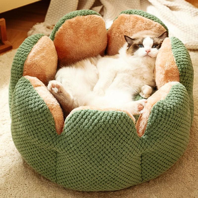 Catvera Flower Nest Cat Bed - Image 3|||PROMPT|||Original clean product image