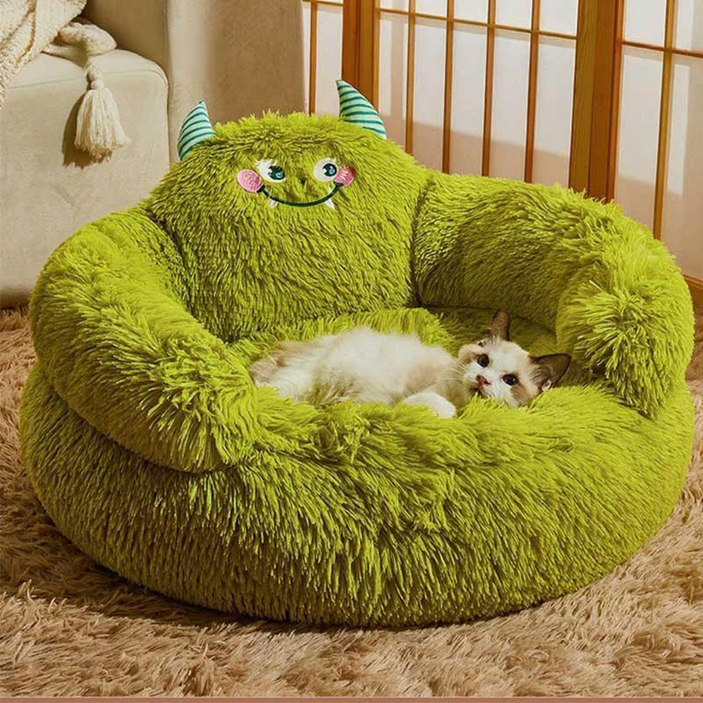Catvera Fluffy Cat Sofa Bed - Image 10|||PROMPT|||Original clean product image