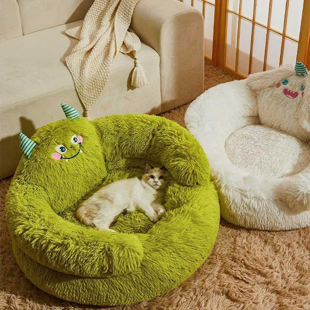 Catvera Fluffy Cat Sofa Bed - Image 4|||PROMPT|||Original clean product image