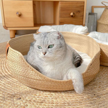 Catvera Handwoven Cooling Cat Bed - Image 2|||PROMPT|||Original clean product image