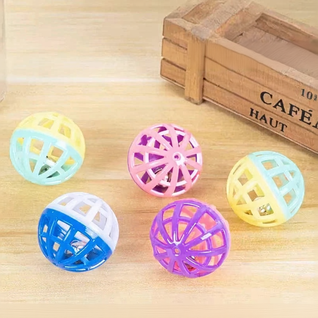Catvera Interactive Felt Puzzle Box - Image 5|||PROMPT|||Cleaned image. Original analysis: Found 1 text overlay watermark and 1 brand name on the wooden box in the background