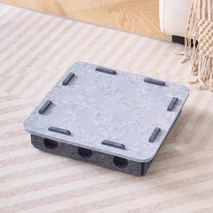 Catvera Interactive Felt Puzzle Box - Image 7|||PROMPT|||Cleaned image. Original analysis: Found 1 text overlay watermark 'Gray Square' in pink label at top left corner