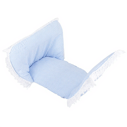 Catvera Lace Pet Stroller Mat - Image 1|||PROMPT|||Cleaned image. Original analysis: Found 1 brand name printed on the product - 'BABYLISS' text visible on the backrest/pillow area