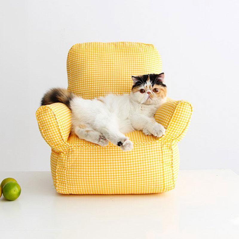 Catvera Miniature Armchair Cat Sofa Bed - Image 10|||PROMPT|||Original clean product image