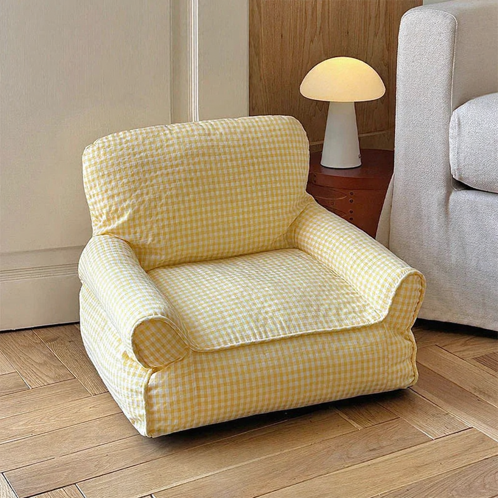Catvera Miniature Armchair Cat Sofa Bed - Image 6|||PROMPT|||Original clean product image