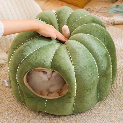 Catvera Pumpkin Cat Cave Bed - Image 7|||PROMPT|||Original clean product image