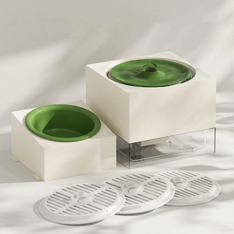 Catvera Record Player Cat Water Fountain - Image 5|||PROMPT|||Original clean product image