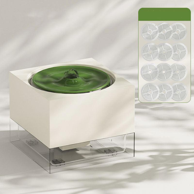 Catvera Record Player Cat Water Fountain - Image 7|||PROMPT|||Original clean product image