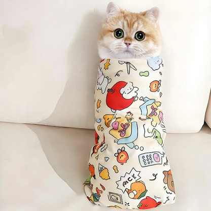 Catvera Self-Adherent Cat Grooming Wrap - Image 1|||PROMPT|||Cleaned image. Original analysis: found 1 text watermark at top left of image