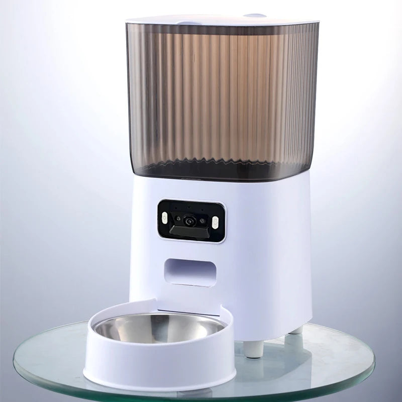Catvera Smart WiFi Camera Auto Feeder - Image 10|||PROMPT|||Original clean product image