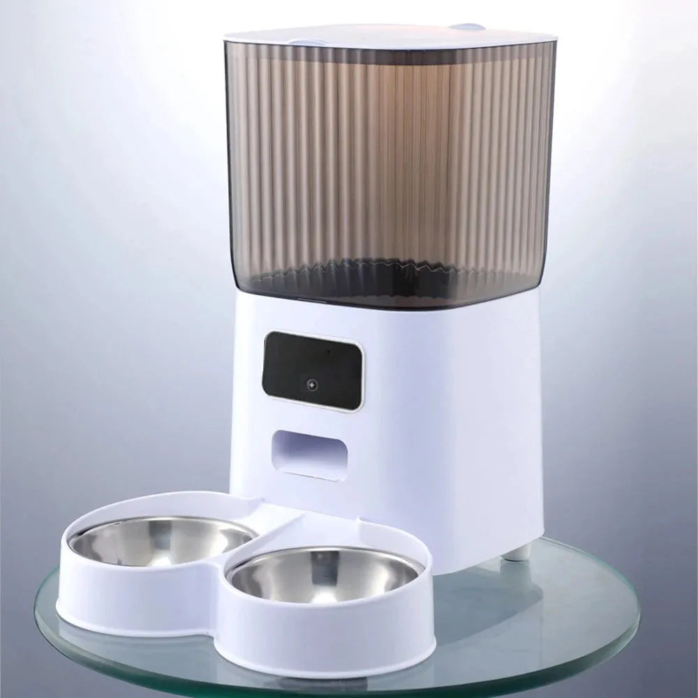 Catvera Smart WiFi Camera Auto Feeder - Image 8|||PROMPT|||Original clean product image