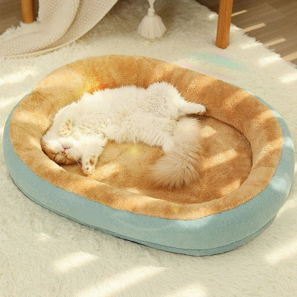 Catvera Waterproof Lambskin Cat Bed - Image 4|||PROMPT|||Cleaned image. Original analysis: found 1 watermark text overlay and 1 brand label on the cat bed product