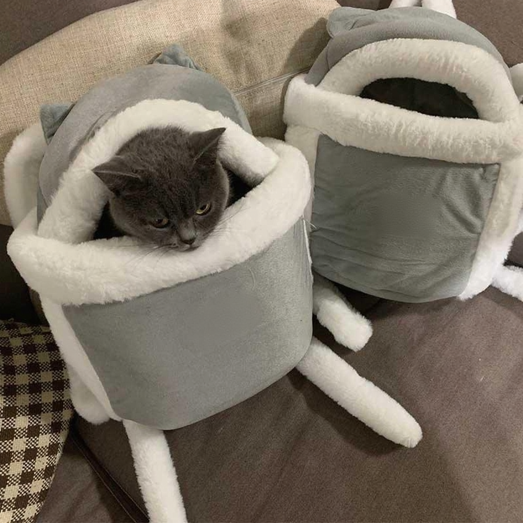Catvera Winter Front Pack Carrier - Image 12|||PROMPT|||Original clean product image