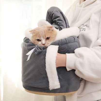 Catvera Winter Front Pack Carrier - Image 3|||PROMPT|||Original clean product image