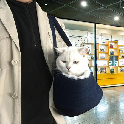 Dual-Use Plush Carrier and Bed - Image 6|||PROMPT|||Original clean product image